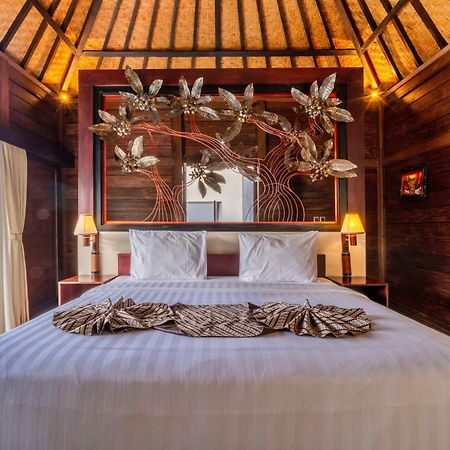 Sri Abi Ratu Villas Sukawati Екстериор снимка