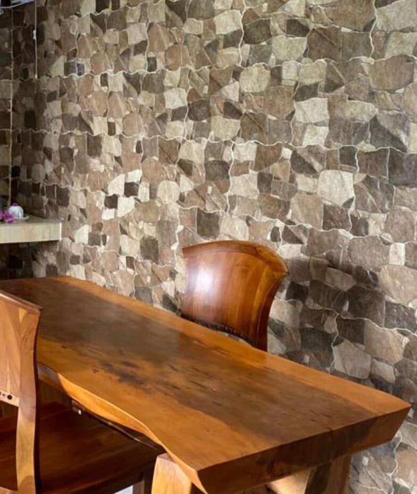 Sri Abi Ratu Villas Sukawati Екстериор снимка