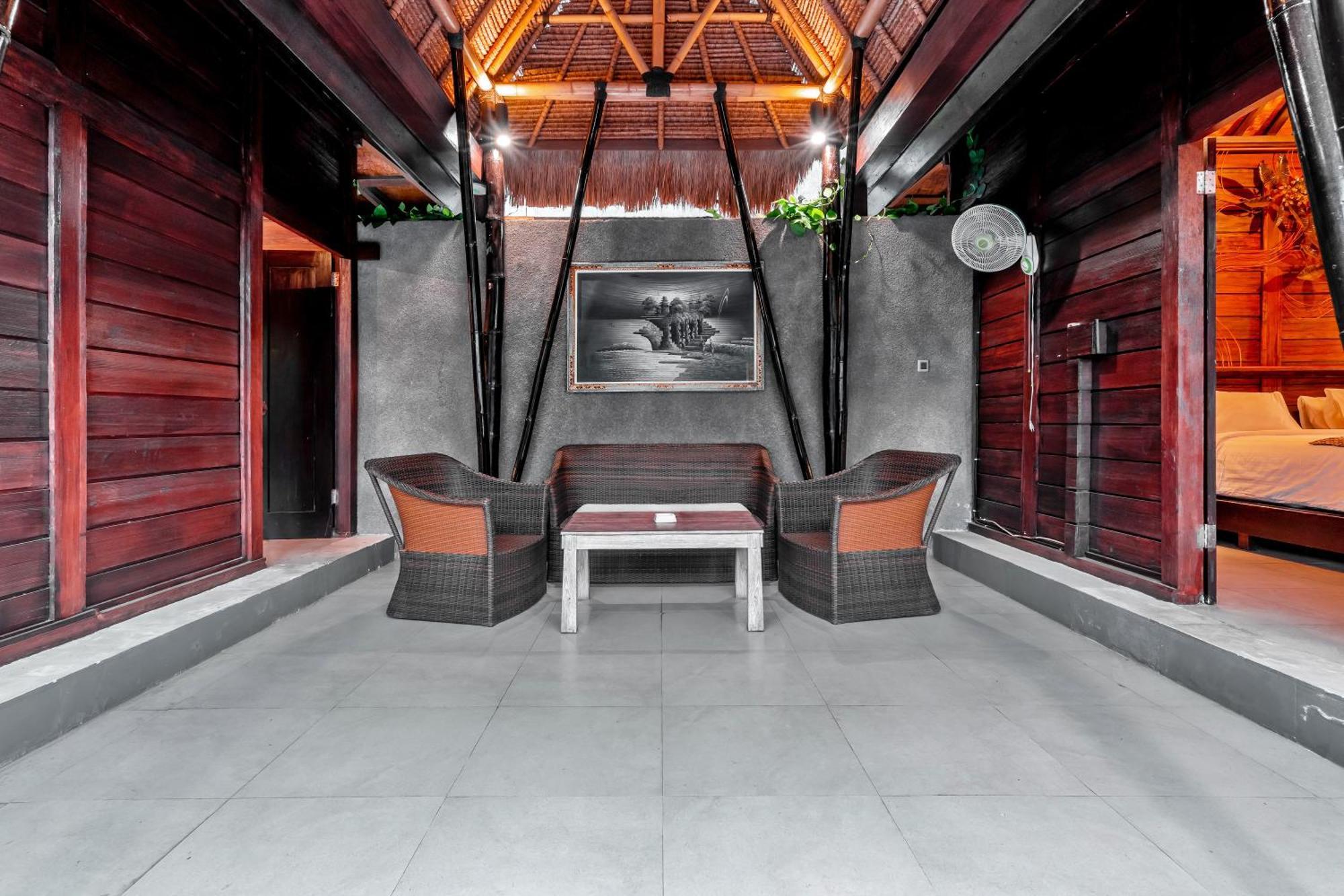 Sri Abi Ratu Villas Sukawati Екстериор снимка