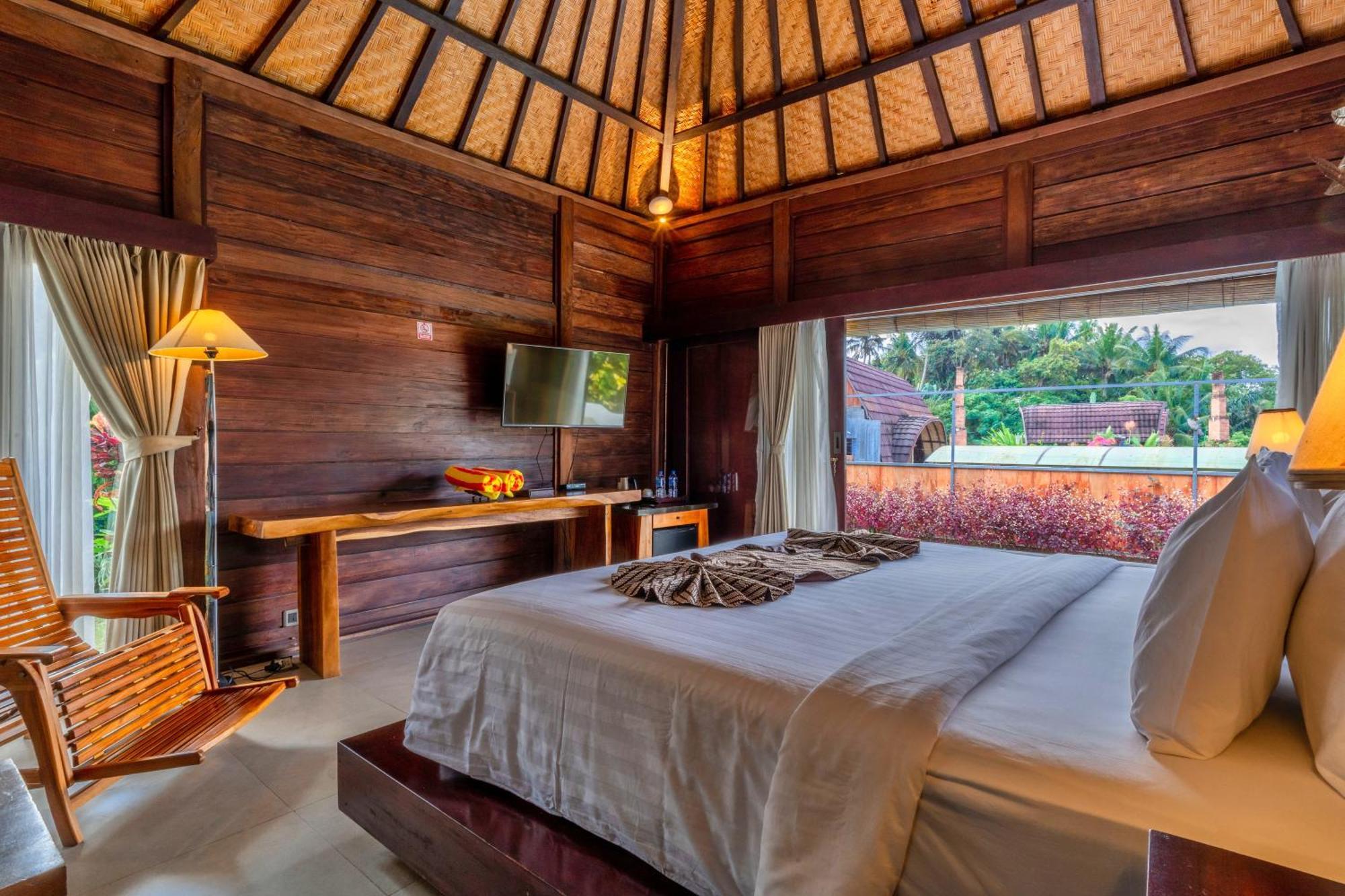 Sri Abi Ratu Villas Sukawati Екстериор снимка