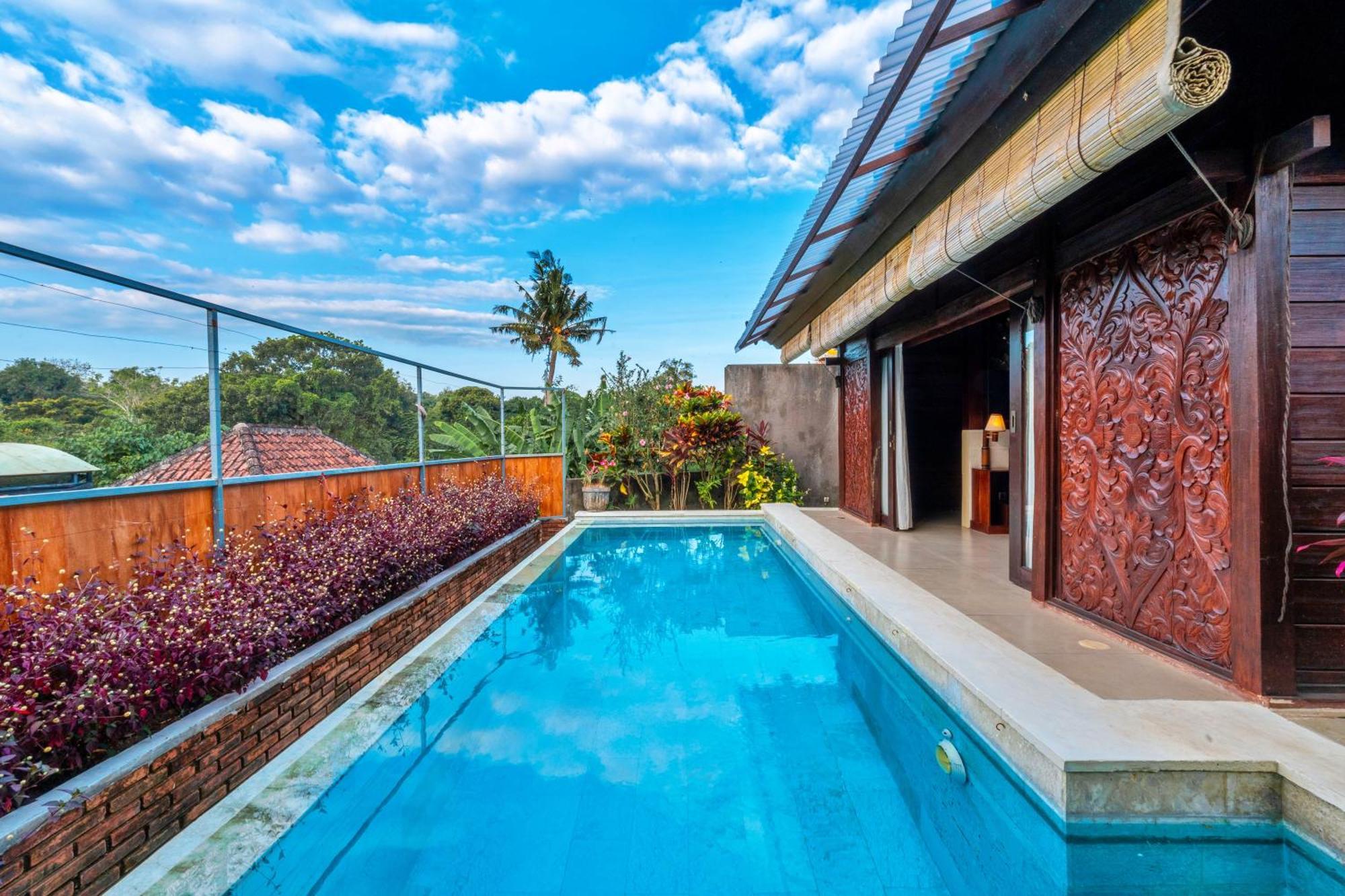 Sri Abi Ratu Villas Sukawati Екстериор снимка