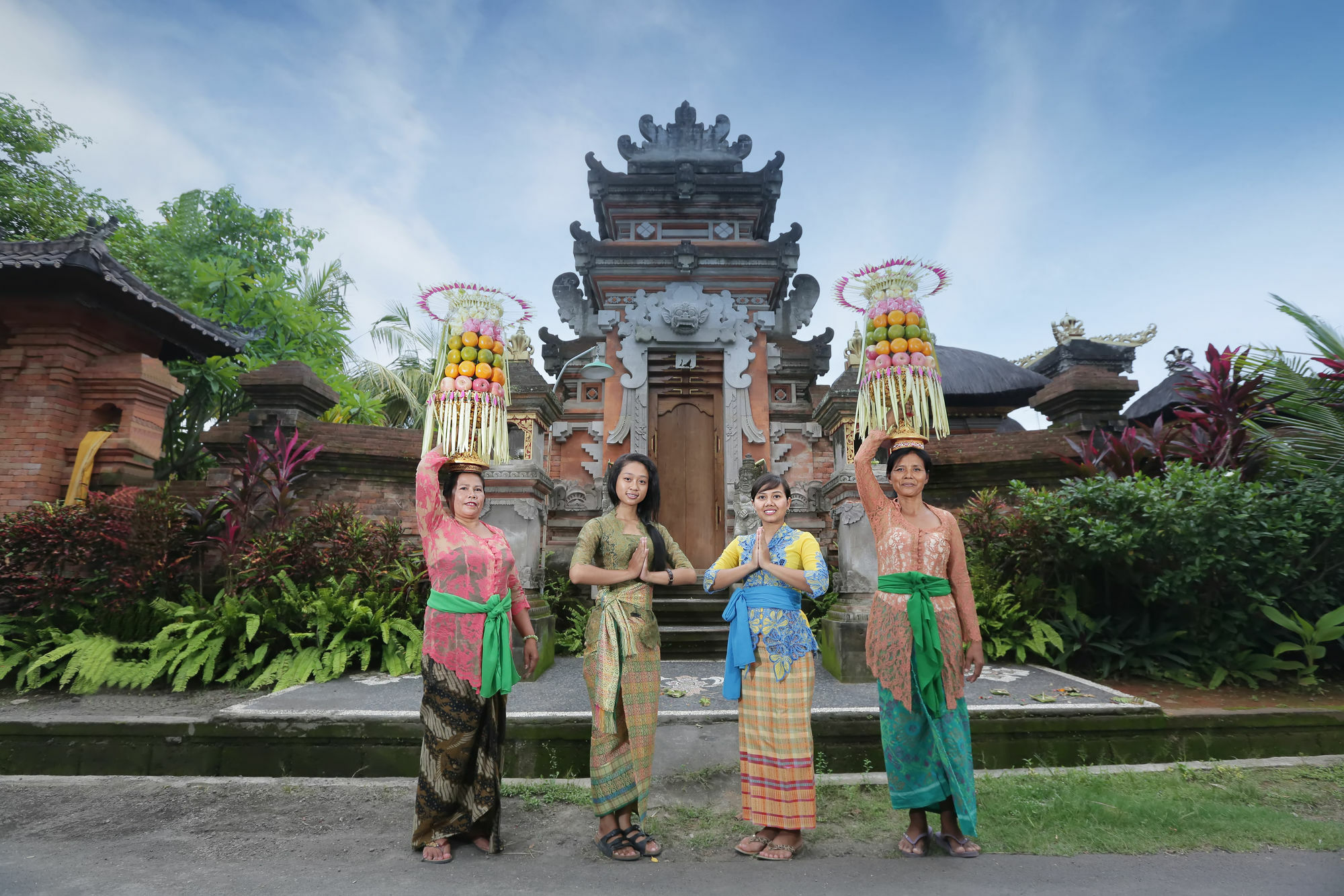Sri Abi Ratu Villas Sukawati Екстериор снимка