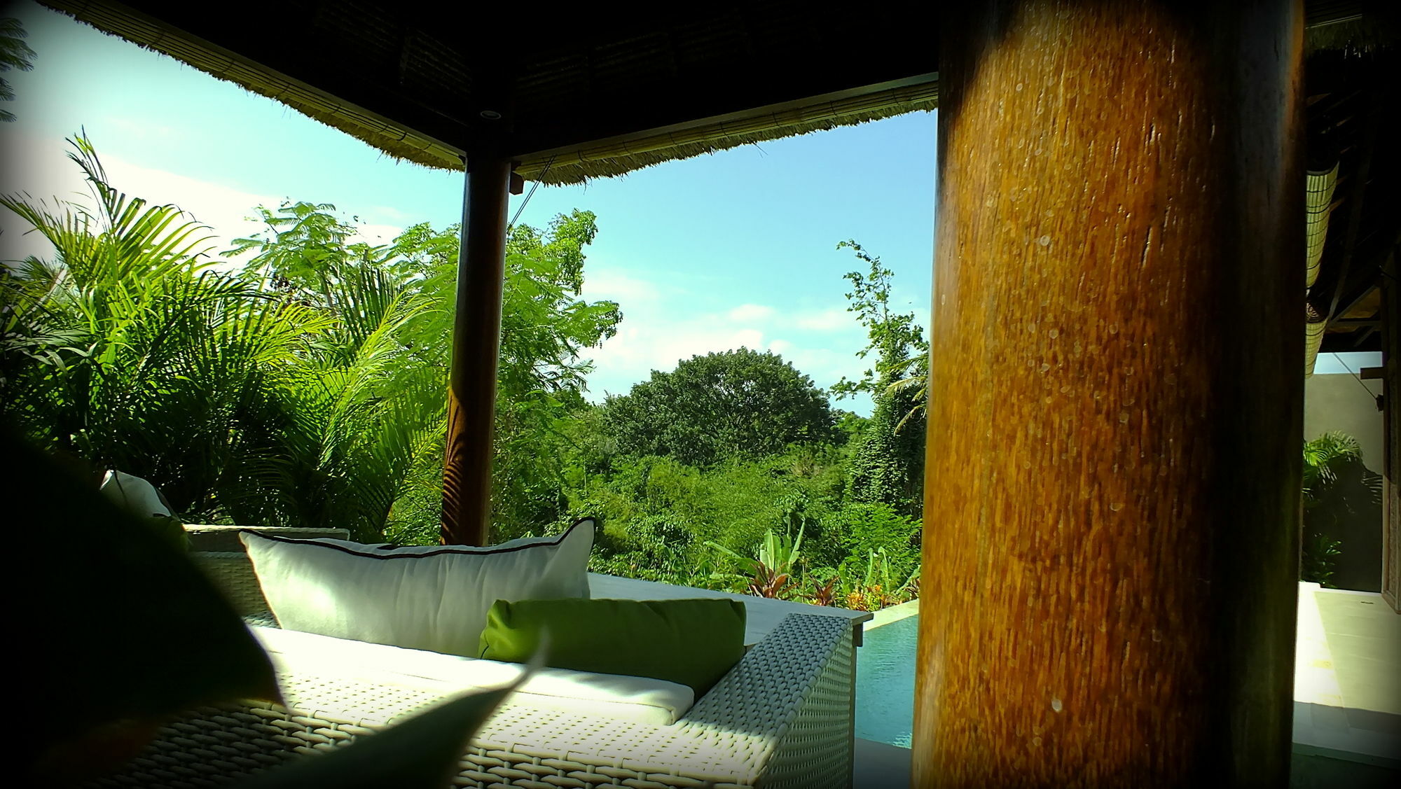 Sri Abi Ratu Villas Sukawati Екстериор снимка